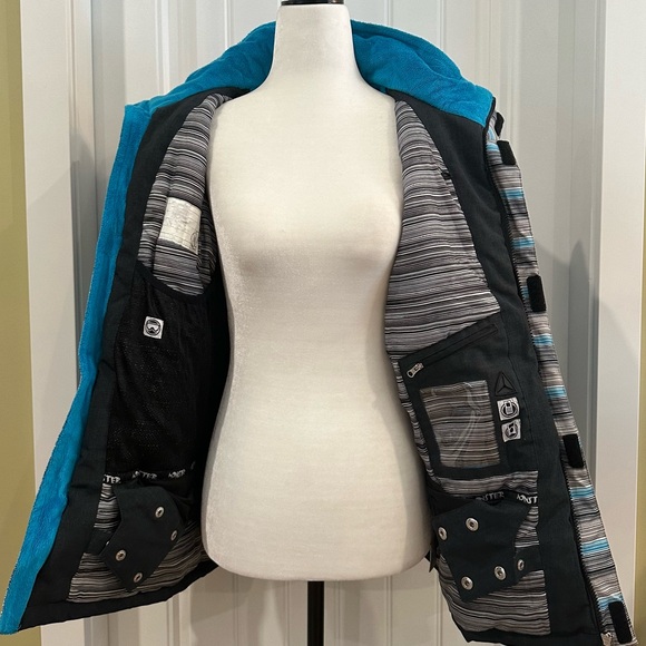 Monster Energy Blue Ski Snowboard Jacket Boys Size 14 Winter - Picture 4 of 14